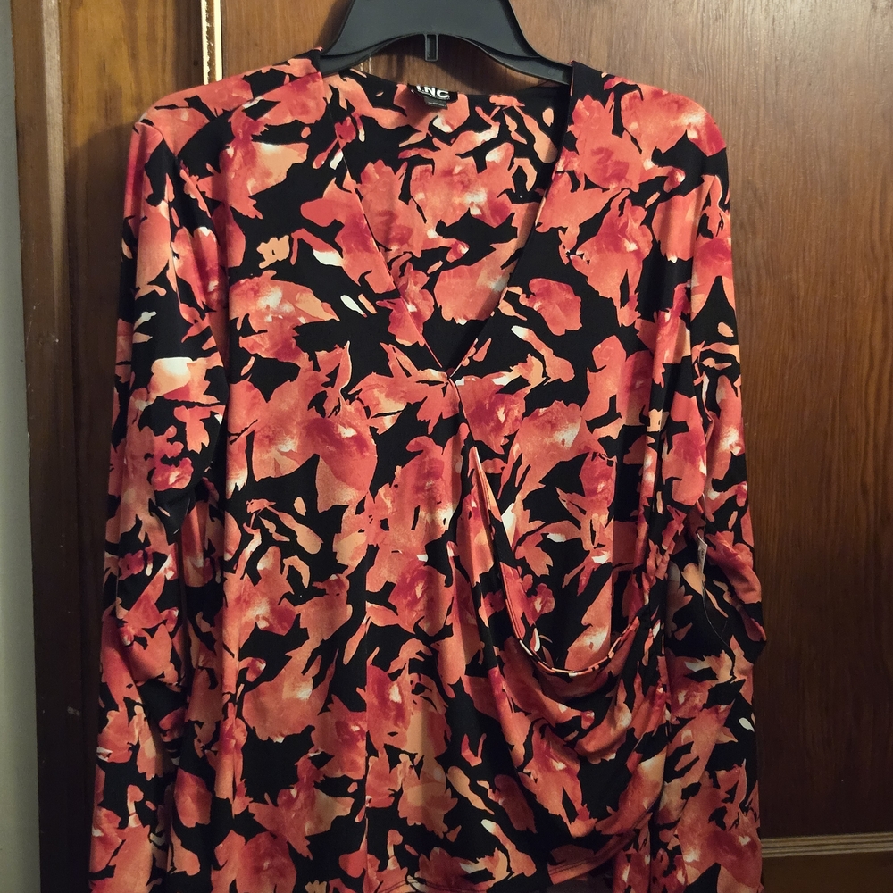 Nwt Coral And Black Top with Red-coral Floral Print